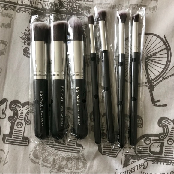 Other - Makeup Brushes